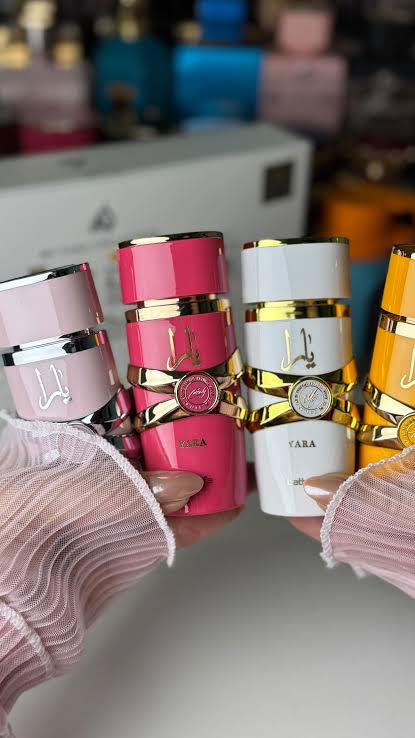 Set Colección De Perfumes Árabes My Yara Collection Lattafa Pack X4